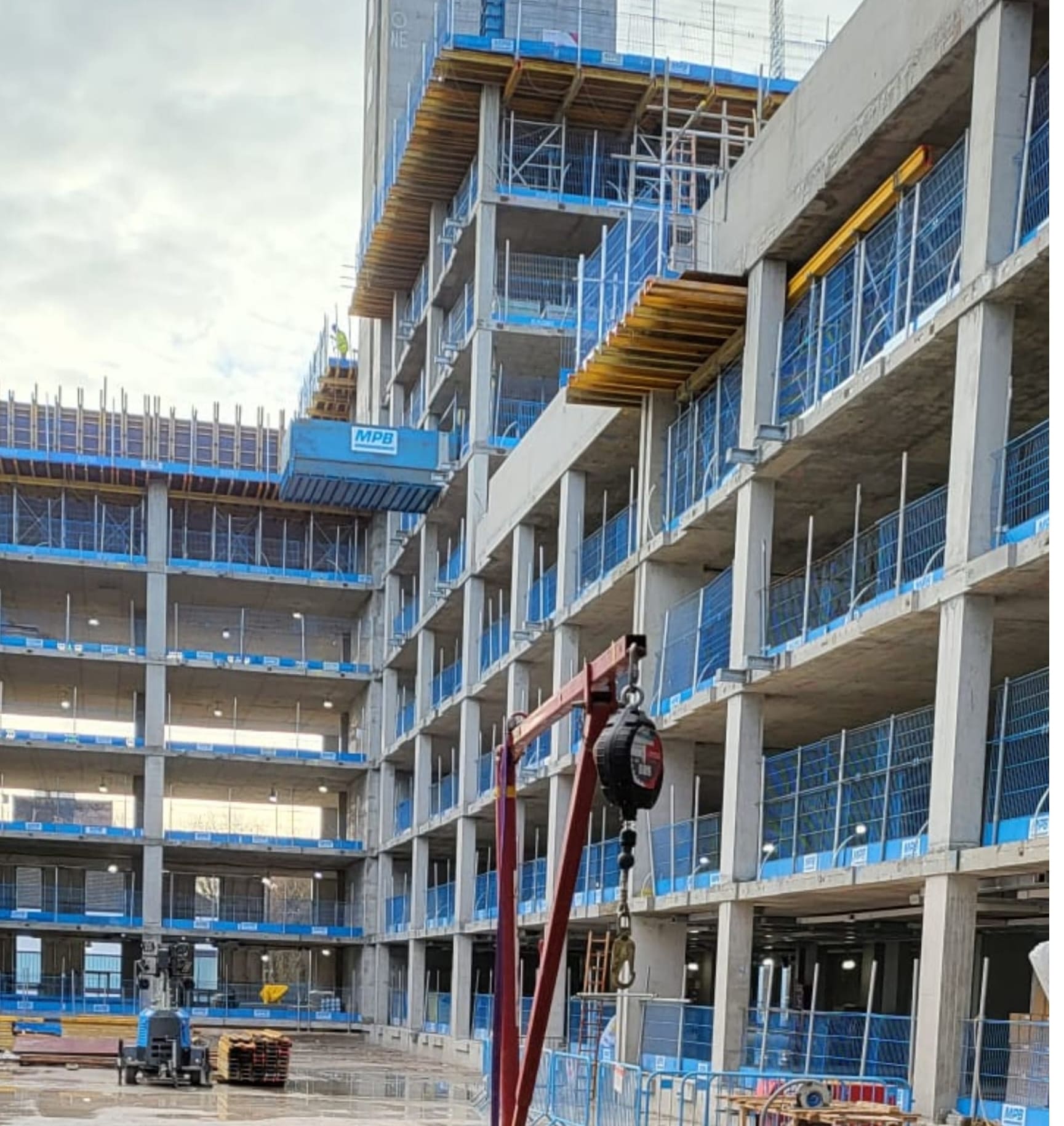 project monitoring - Site Acquisition to Topping Out