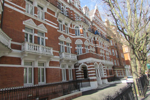 Cunningham court